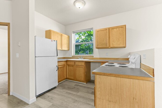 2020 NE Rodney Ave Unidad C