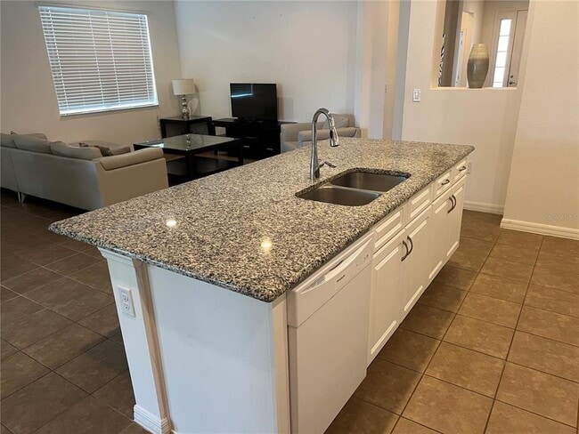 Photo - 2529 Rosemont Cir