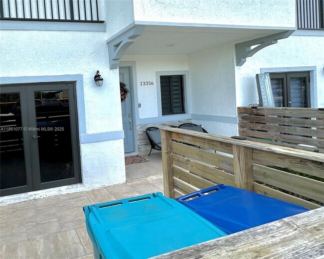 Photo - 13356 Tropical Ave Casa Adosada