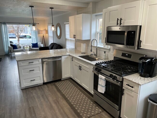 Photo - 546 S 10th Ave Casa Adosada