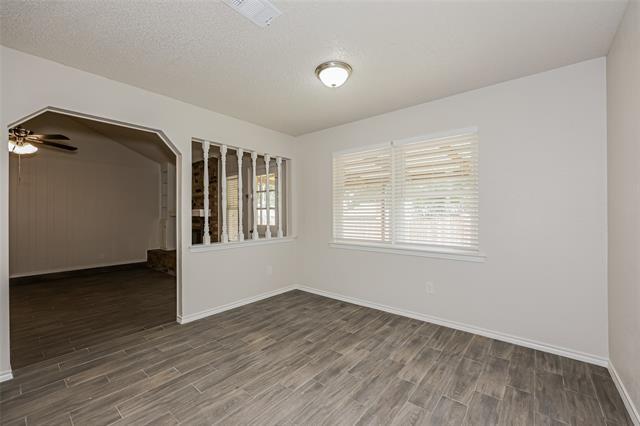 Photo - 620 Huntwich Dr