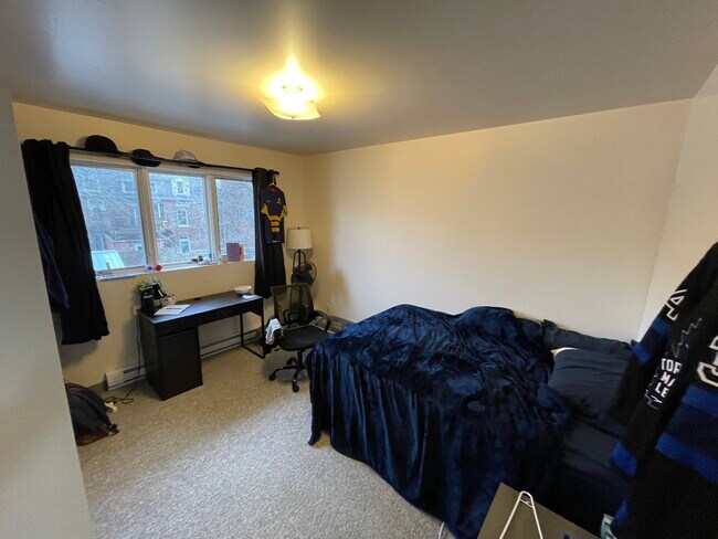 Photo - 112 Gore St Unit 4