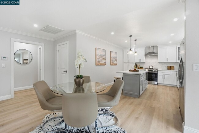 Photo - 289 Sierra Dr