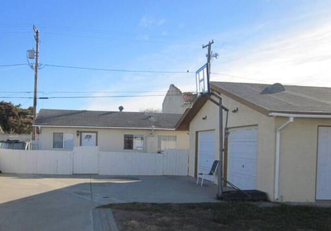 Building Photo - 516 N I St Unit 516A Rental