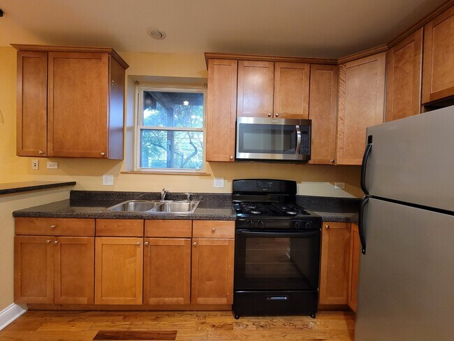 Photo - 718 S Aberdeen St Unit 1R