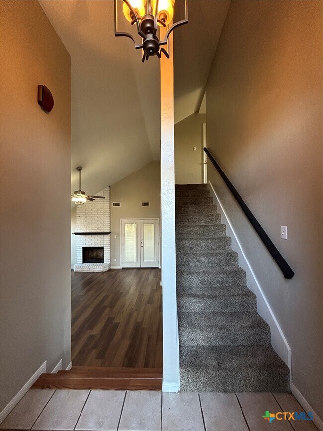 Photo - 4104 Shagbark Dr