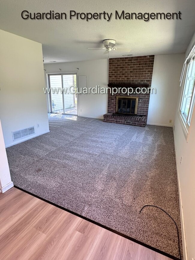 Photo - Renovated Burnsville Town Home, 2 Car Garage, W/D in Unit, Walk Out Patio, Dishwasher