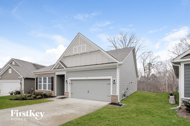 Photo - 195 Hanks Bluff Dr