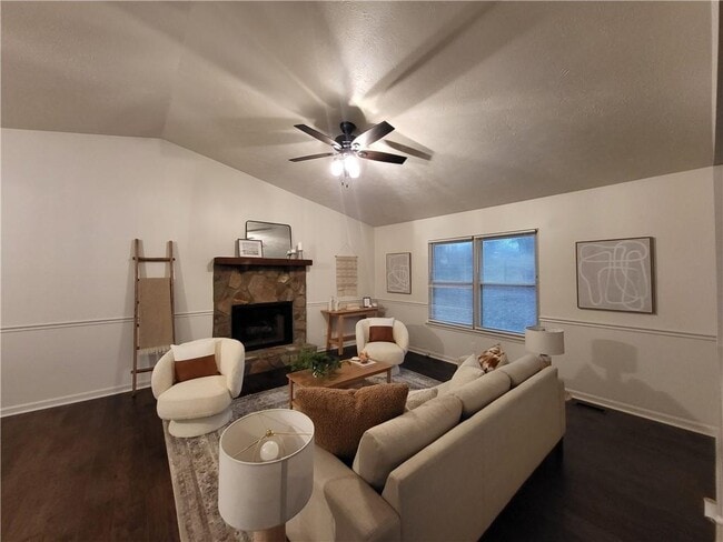 Photo - 3992 Joshua Ln