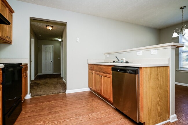 Photo - 1855 Neighborhood Walk