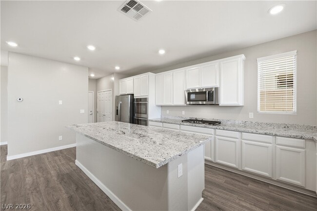 Building Photo - 748 Rogue Wave St