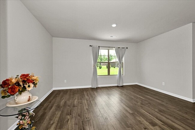 Photo - 4 Bedroom, 2 Bath