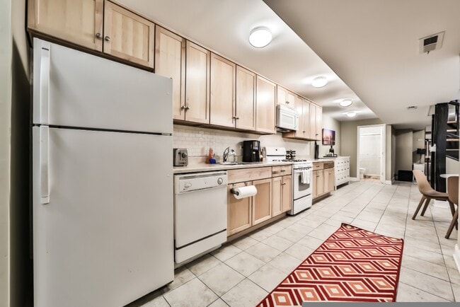 Photo - 1851 N Lincoln Ave Unidad 1