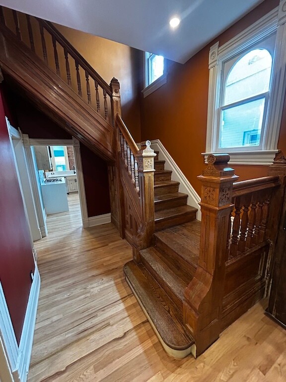 Photo - 2145 Franklin St