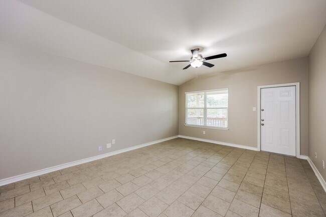 Photo - 12114 Pearl Jubilee