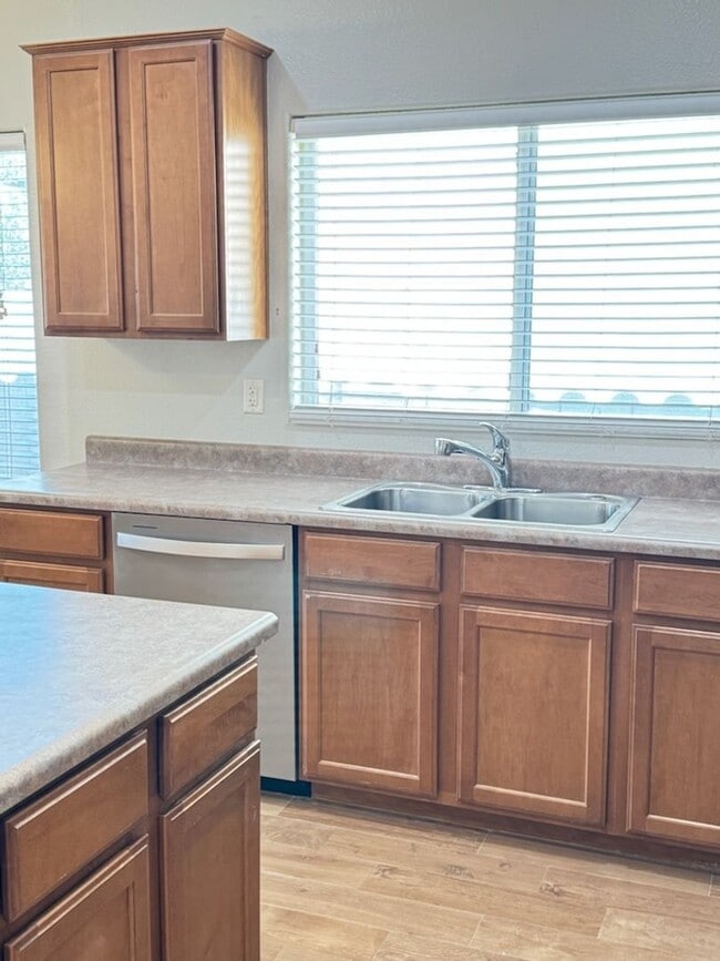 Photo - Chandler 4 bed 2 bath