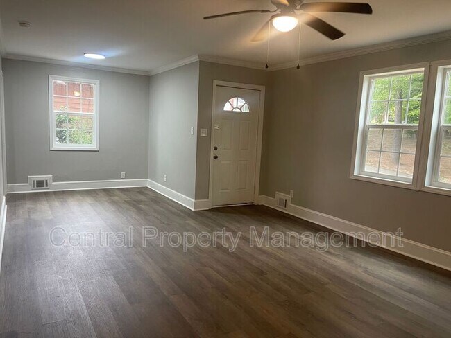 Photo - 522 Pennwood Dr