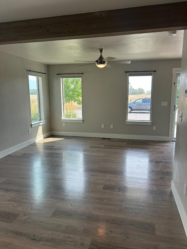 Photo - 4894A Giada Dr