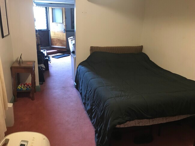 Photo - 29 Cameron Ave Unit B