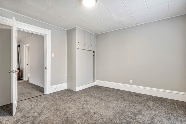 Photo - 1820 N 9th St Apartments Unit Upper