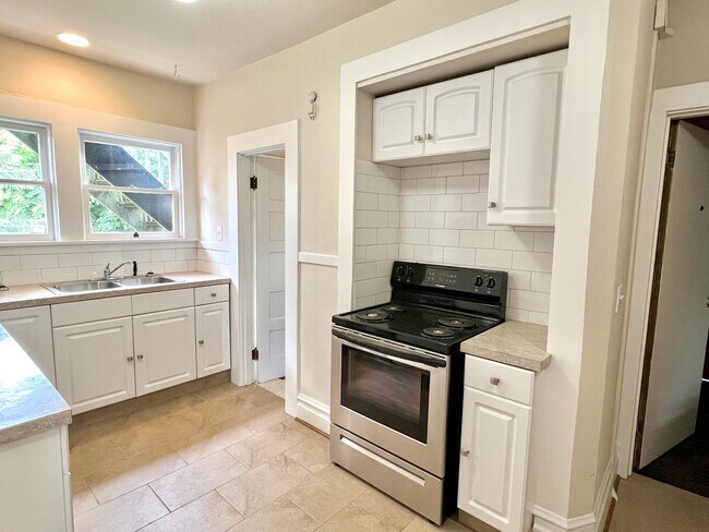 Photo - ROSEG01 Unit 609