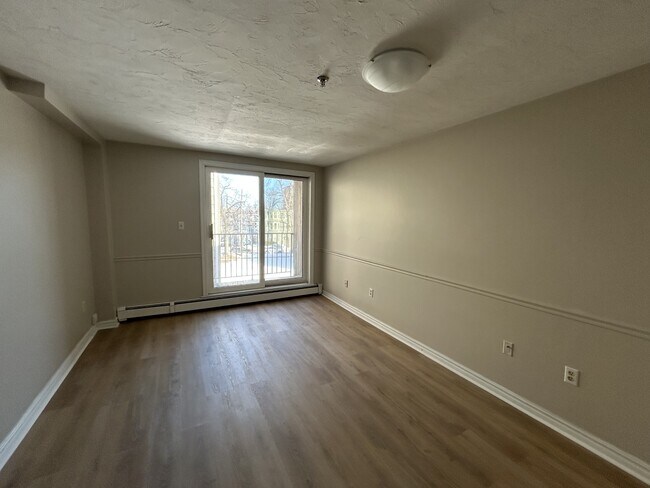 Photo - 5778-5778 South St Unité 303