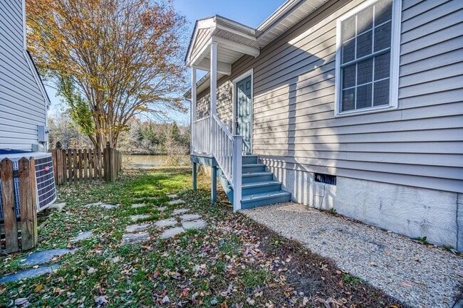 Photo - 3 Bedroom Midlothian Home Move In Ready