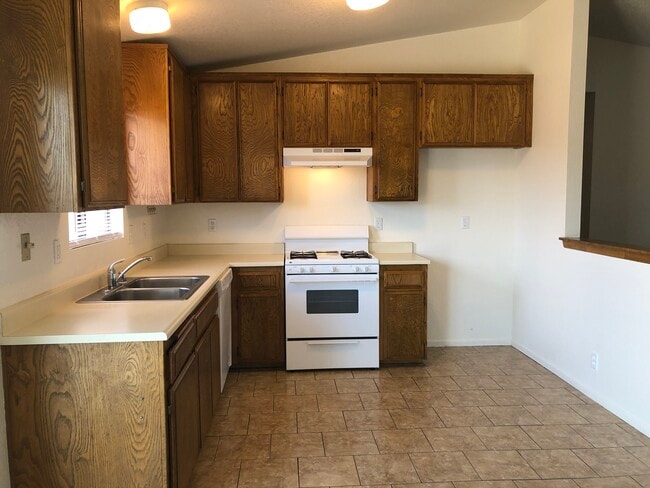 Photo - 22578 El Centro Rd