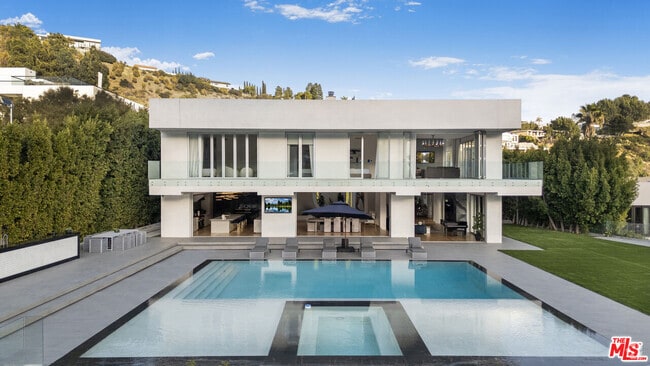 Building Photo - 1965 Mt Olympus Dr Rental
