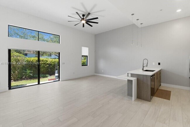 Photo - 913 NW 45th Terrace