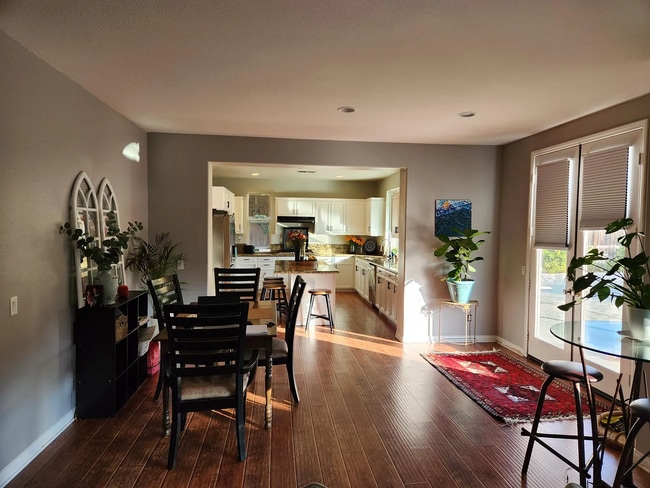 Photo - 1052 Crows Nest Ct