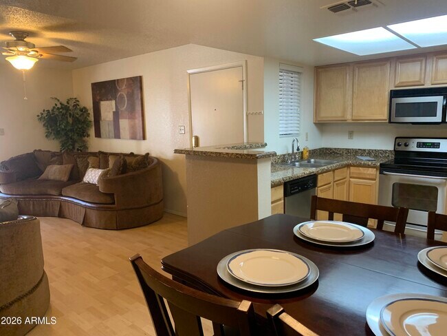 5757 W Eugie Ave Unit 1045