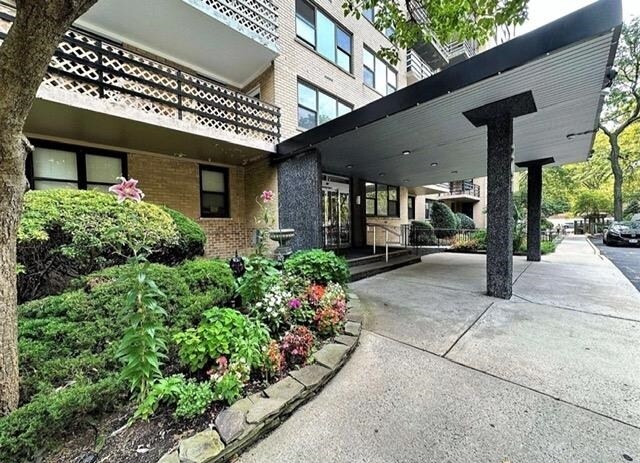 201 St Pauls Ave