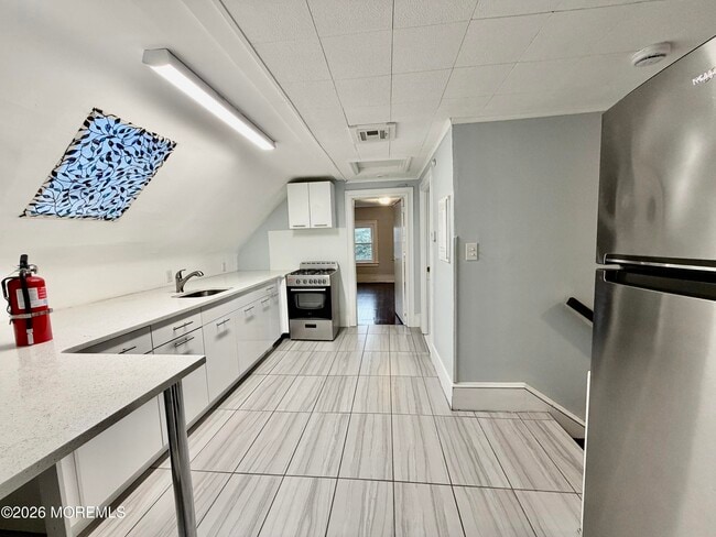 Photo - 512 4th Ave Unit 4