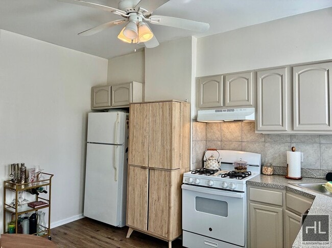 Photo - Gorgeous 1.5 bedroom in Maspeth Unidad 2