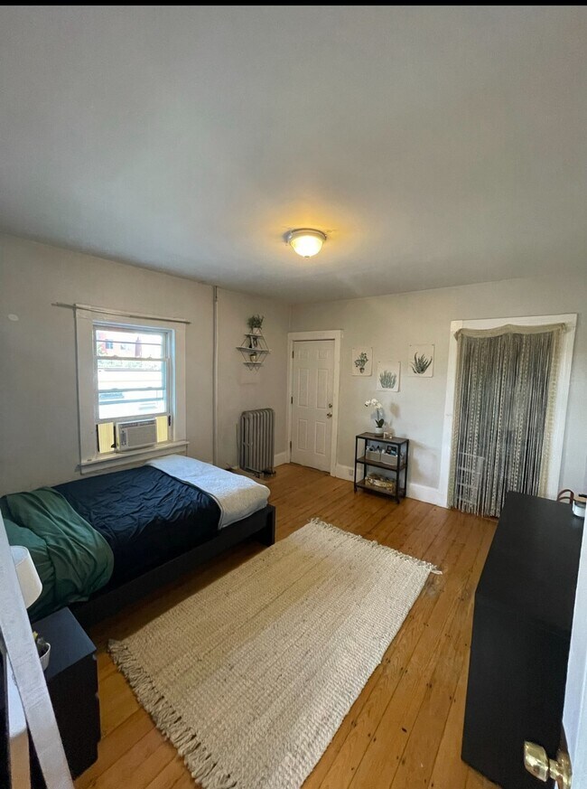 Photo - 76 Linden St Unit 2