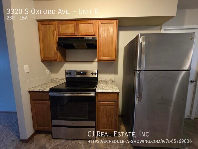 Photo - 3320 S Oxford Ave