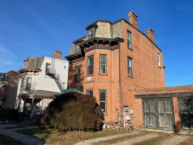 Photo - 4 Bedroom 2 Bathroom House with Stunning Hudson River Views