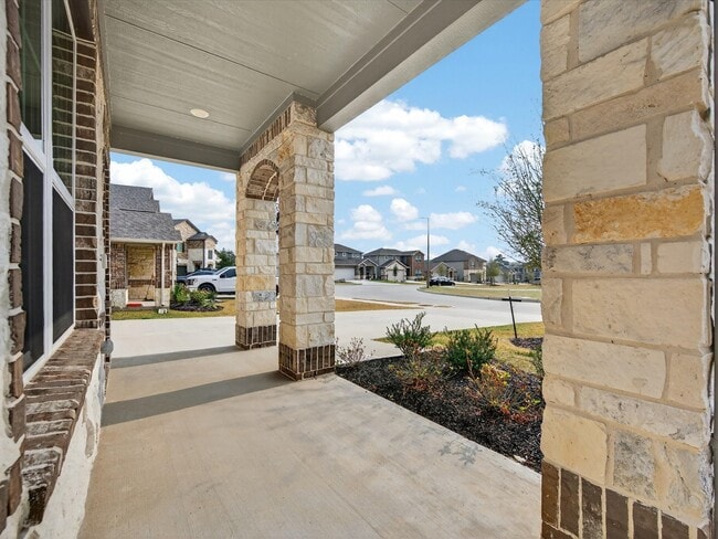 Photo - 17908 Grv Crk Ln