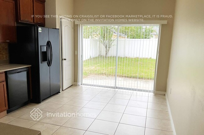 13161 Sapphire Falls Ln