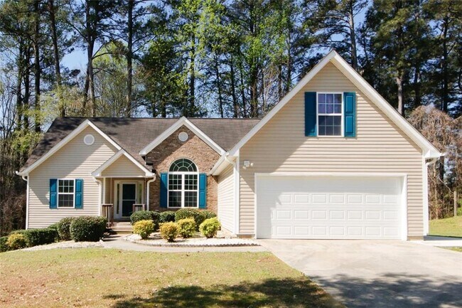 Photo - 1574 Stephens Pond View