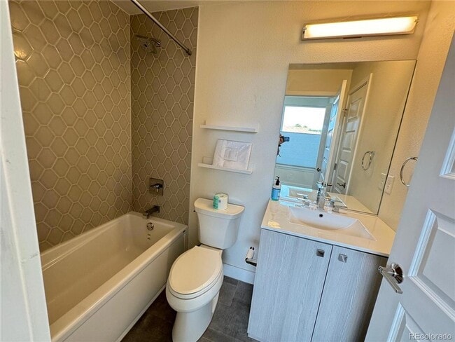 Photo - 3050 Wilson Ct