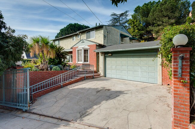 Photo - 4225 Dundee Dr