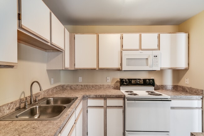 Alana Woods II Apartments