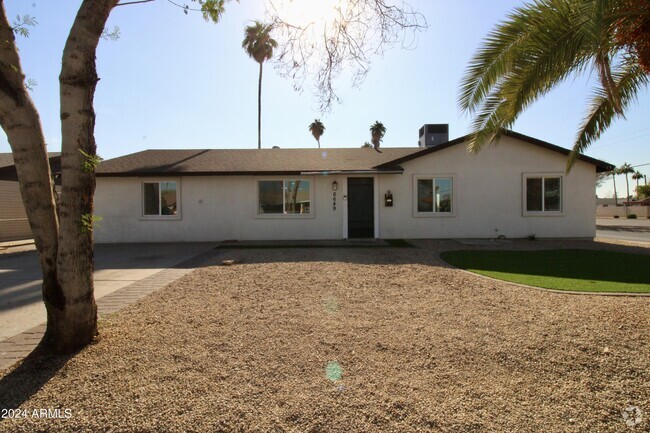 Building Photo - 6649 W Cypress St Unit 2 Rental