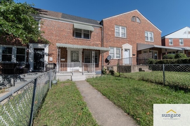 Photo - 105 Upmanor Rd