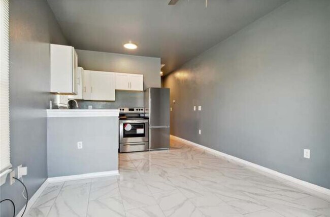 2224 Fats Domino Ave
