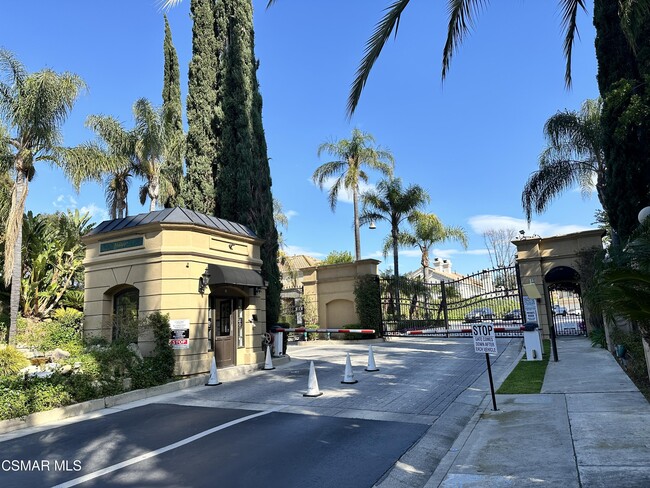 Photo - 4328 Park Verdi