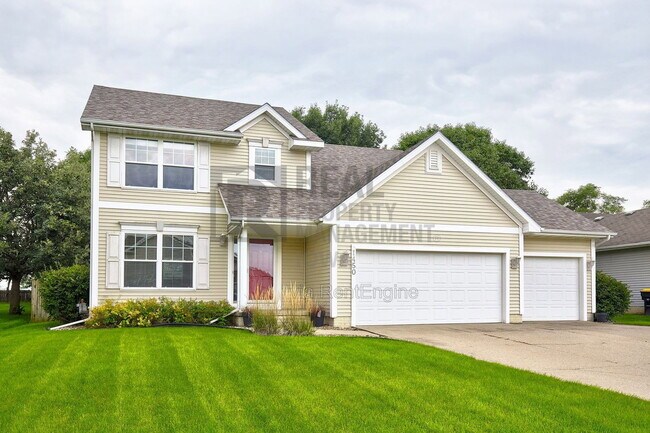 1450 SE Rosewood Ct