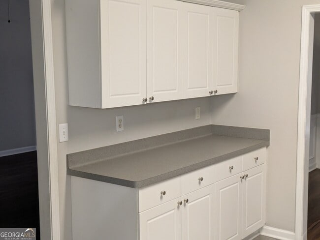 Photo - 1422 Fountain View Dr